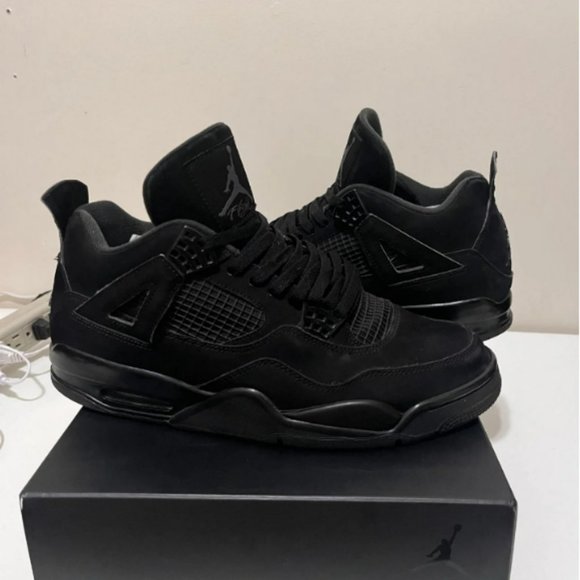 Jordan 4 Black Cat - Picture 3 of 3